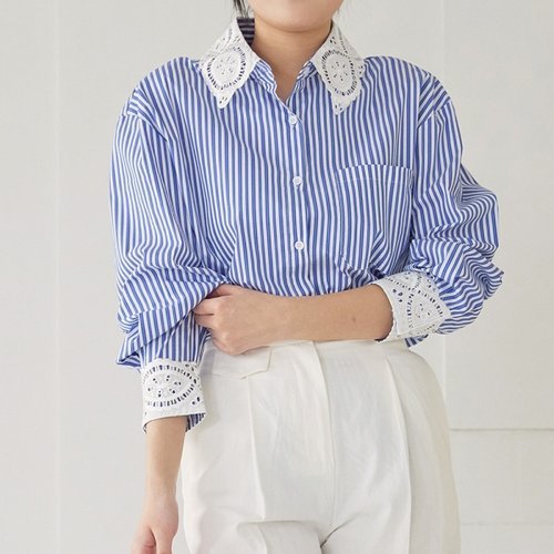 패션플러스 [드마리쥬] 여성스러운 레이스카라 스트라이프셔츠(DE4B1BL01)