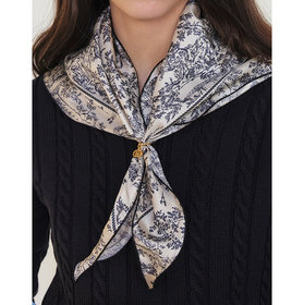 Toile de Jouy 네이비 삼각링 러플 실크 스카프(링포함) (HISC6F331N2)