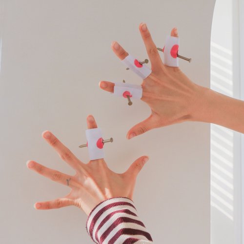 VY협력업체 브이와이 [VCMNSVOI]가짜 가짜깁스 손가락 못 소품/크 특수 분장