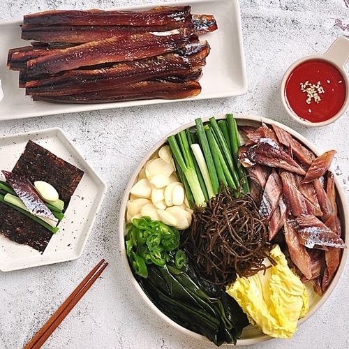 팜투맘 포항 구룡포 꽁치과메기 10미(20쪽) 완전손질 + 2~4인용 야채세트(중)